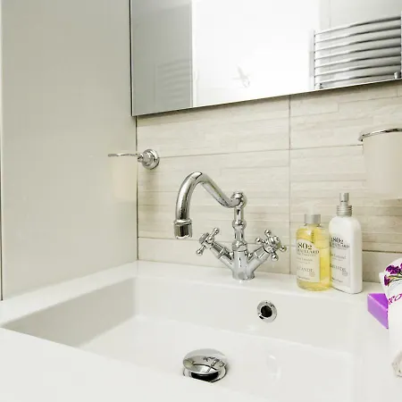 Apartment Studio Imperial Rue Antibes Cannes